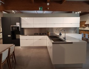 OUTLET Cucine PREZZI in offerta - Sconto -50% / -60% OUTLET Cucine PREZZI in offerta - Sconto -50% / -60%