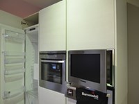 Cucina filo tabula euromobil