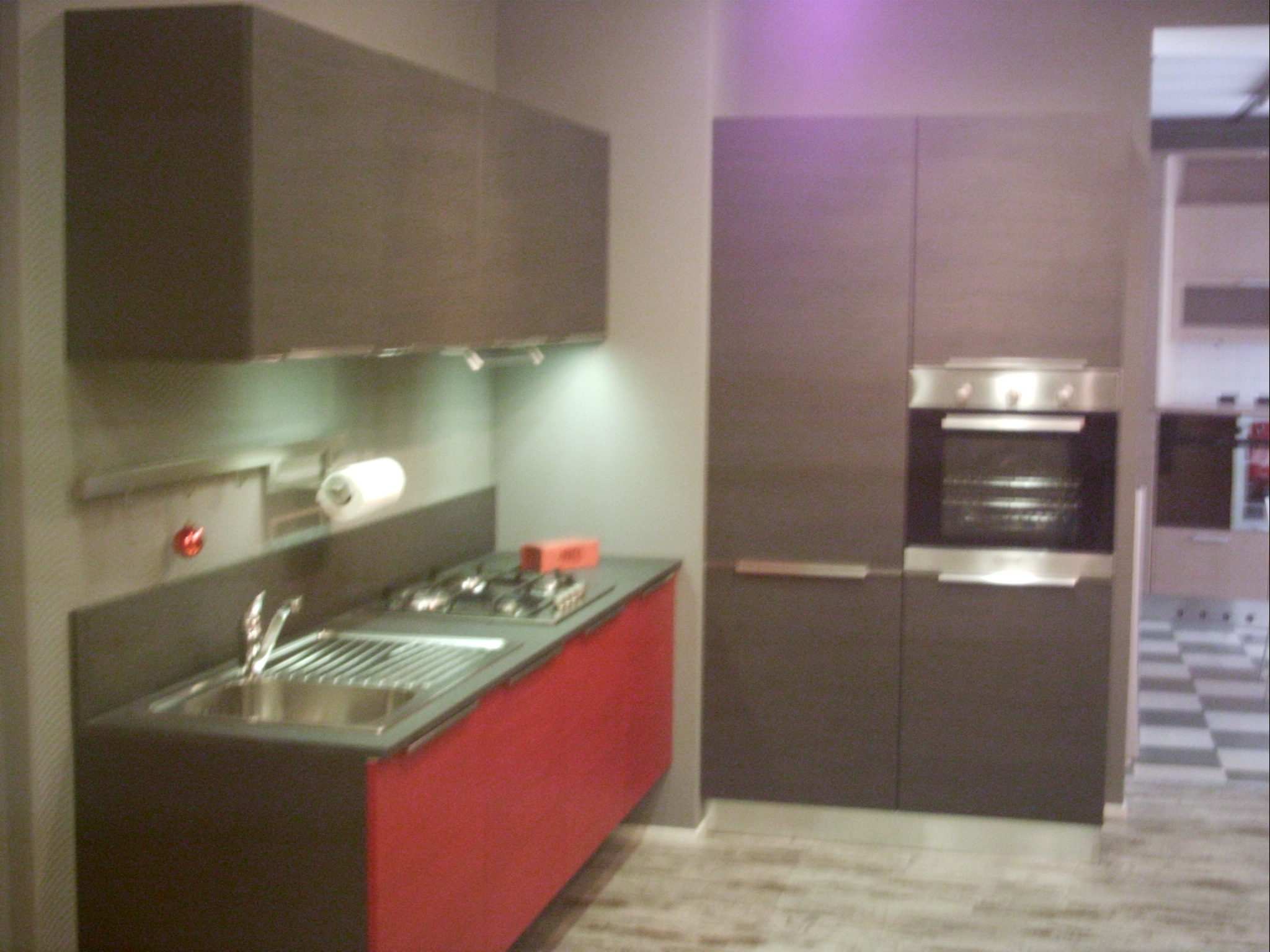 Cucina rossa e pareti : cucina rossa e pareti. cucina rossa e ...