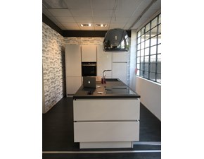 Offerte di cucine ad isola a prezzi outlet Cucine con isola centrale moderne