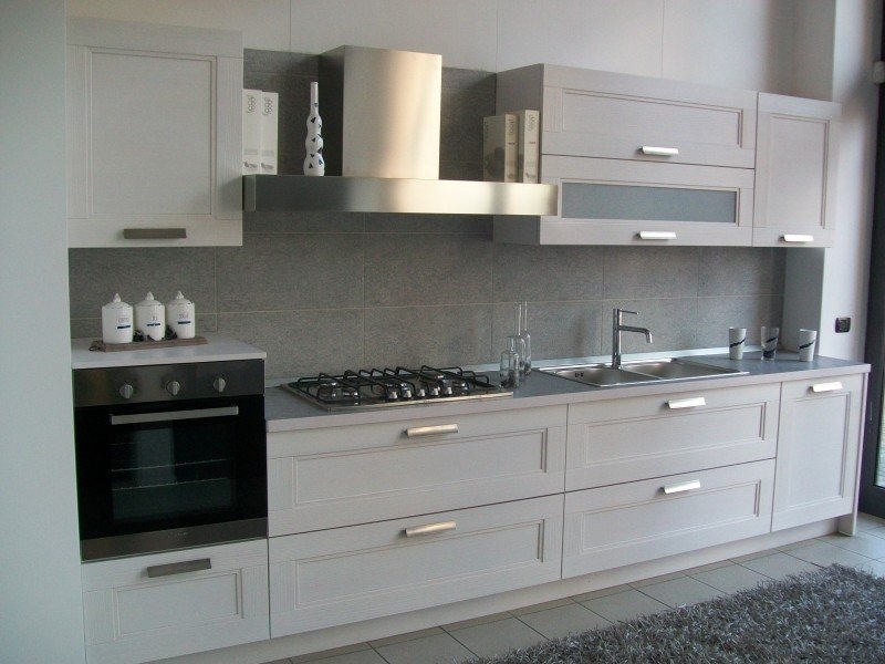 CUCINA IN OFFERTA 11345 - Cucine a prezzi scontati CUCINA IN OFFERTA 11345 - Cucine a prezzi scontati