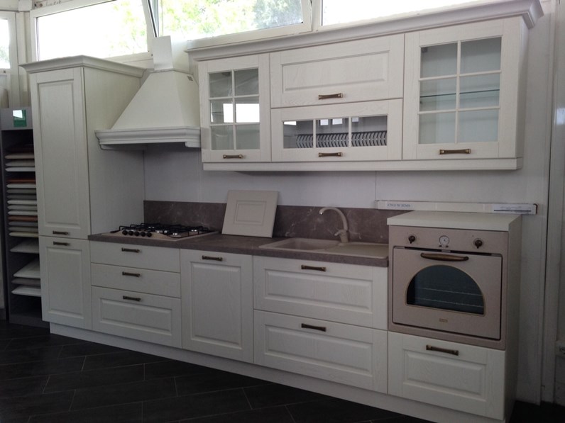 Cucine in offerta Roma: Asolo Arredo 3 scontata del 50% Cucine in offerta Roma: Asolo Arredo 3 scontata del 50%