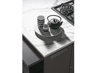 cucina industrial green eco in offerta con isola e piano lavoro penisola