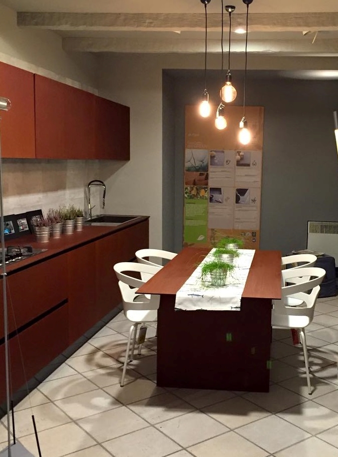 Cucina lineare arrital con tavolo compreso scontata del 50 ... Cucina tavolo