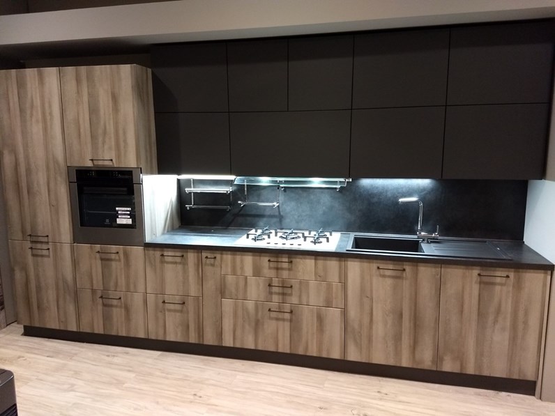 Cucina lineare Luna Mobilturi cucine con un ribasso del 45%