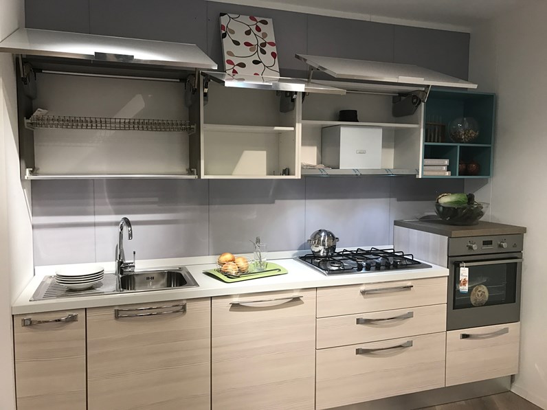 CUCINA LINEARE MODERNA LUBE MARTINA OFFERTA CUCINA LINEARE MODERNA LUBE MARTINA OFFERTA