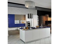 Cucina Lube Brava ad isola completa di elettrodomestici in offerta Cucina Lube Brava ad isola completa di elettrodomestici in offerta