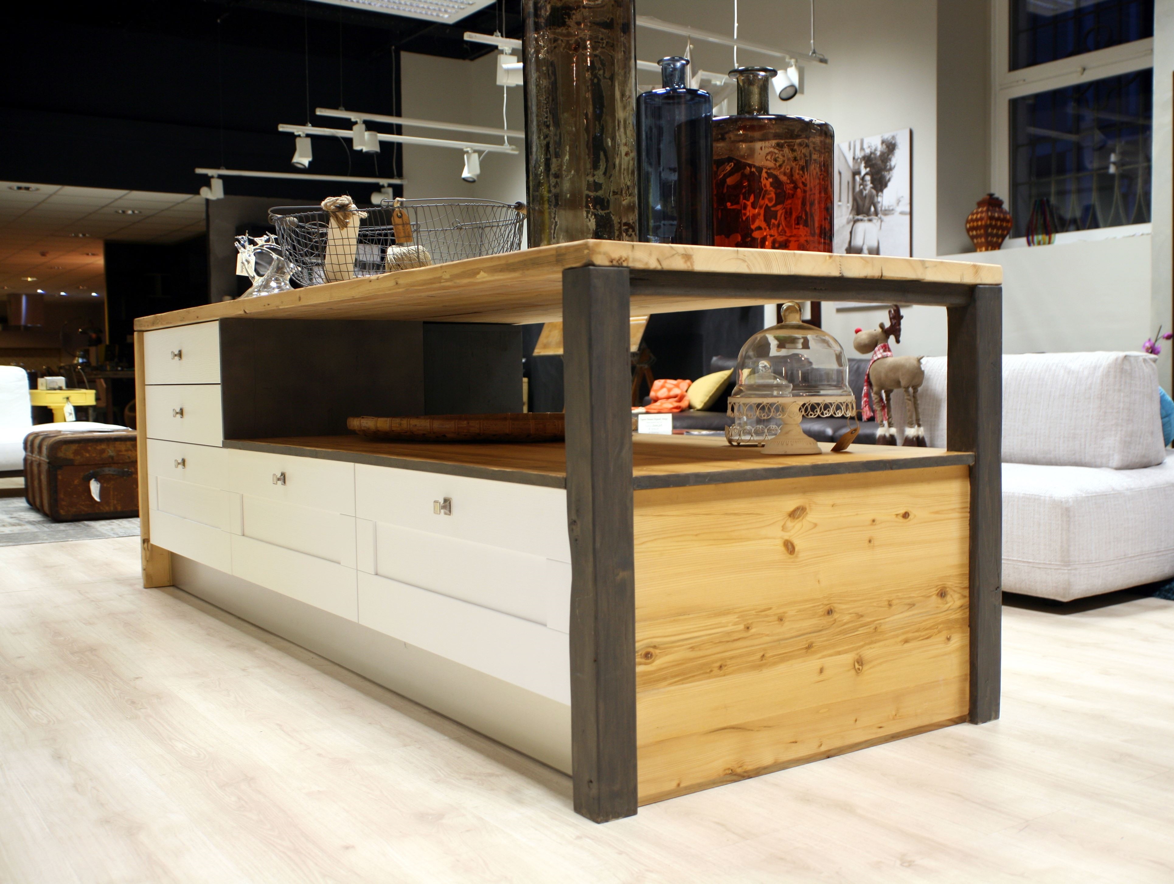 Offerta cucina lube mod. gallery in frassino bianco con isola ...