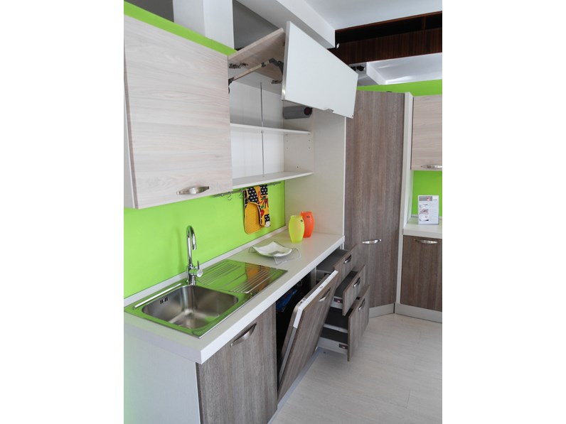 Cucina Lube Noemi scontato del -44 % Cucina Lube Noemi scontato del -44 %