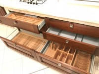Cucina Maistri Carol Noce cestoni attrezzati