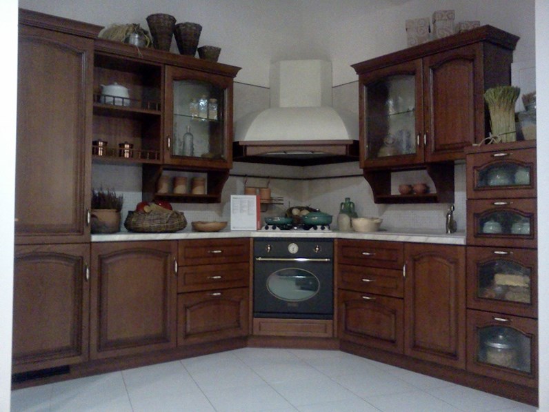 Cucina Scavolini Margot Classica Legno noce Cucina Scavolini Margot Classica Legno noce