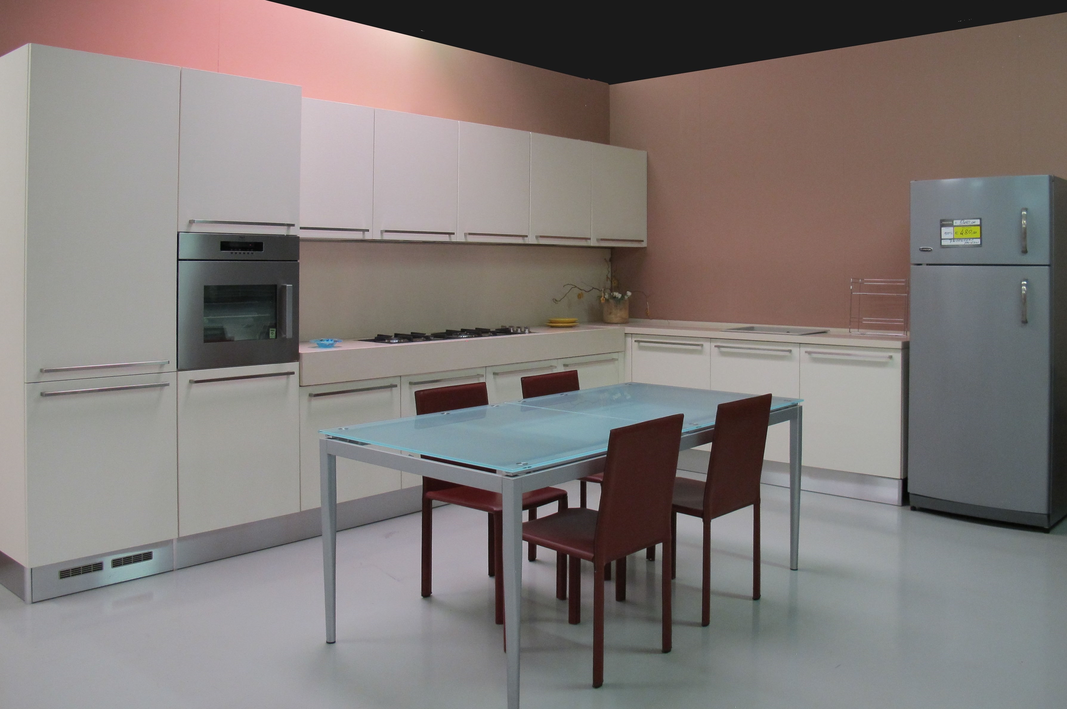 Cucina Bianca Bombata: Bring cucine mobili di qualità al giusto ... Cucina Bianca Bombata: Bring cucine mobili di qualità al giusto ...