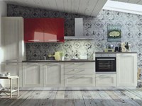 Composizione cucina con abbinamento rovere e rosso lucido