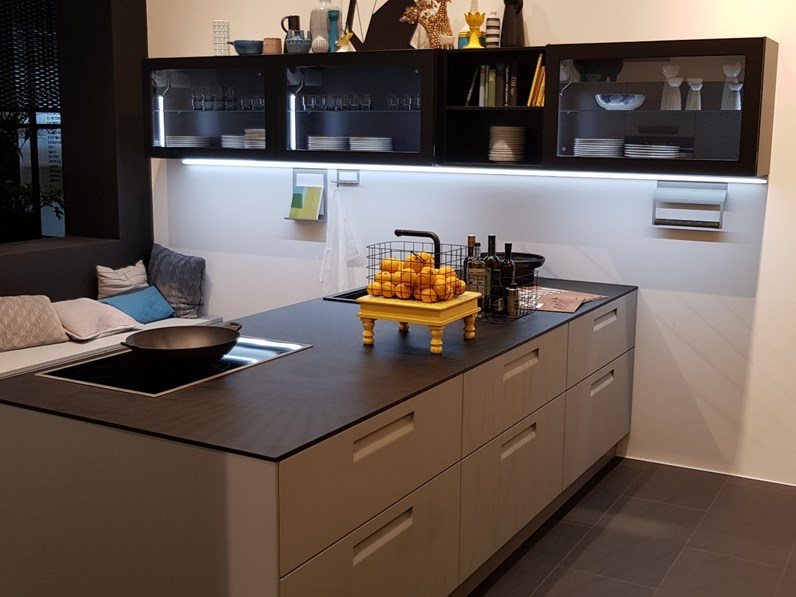 moderna bianca Nolte cucine ad isola Nolte 4 scontata moderna bianca Nolte cucine ad isola Nolte 4 scontata