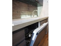 cucina moderna linea industrial in grigio