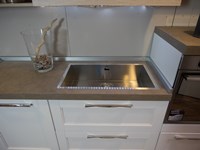 cucina shabby chic con penisola