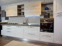 cucina shabby chic con penisola