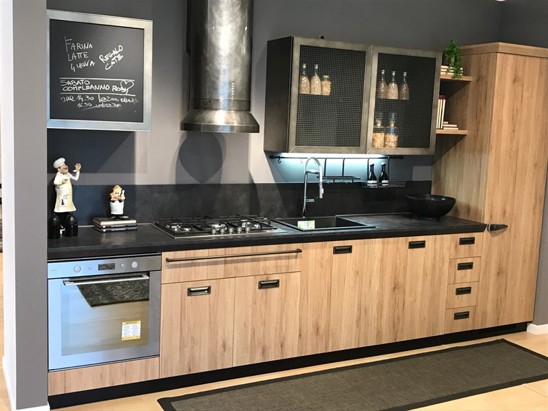 Cucina Scavolini Industriale Lineare Altri Colori In Laminato Materico Diesel