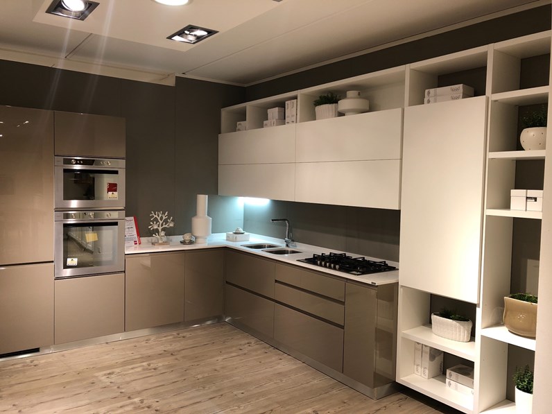 Cucina Scavolini Motus OFFERTA OUTLET Cucina Scavolini Motus OFFERTA OUTLET
