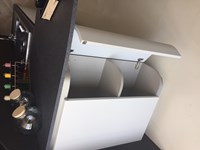 cucina lineare con penisola