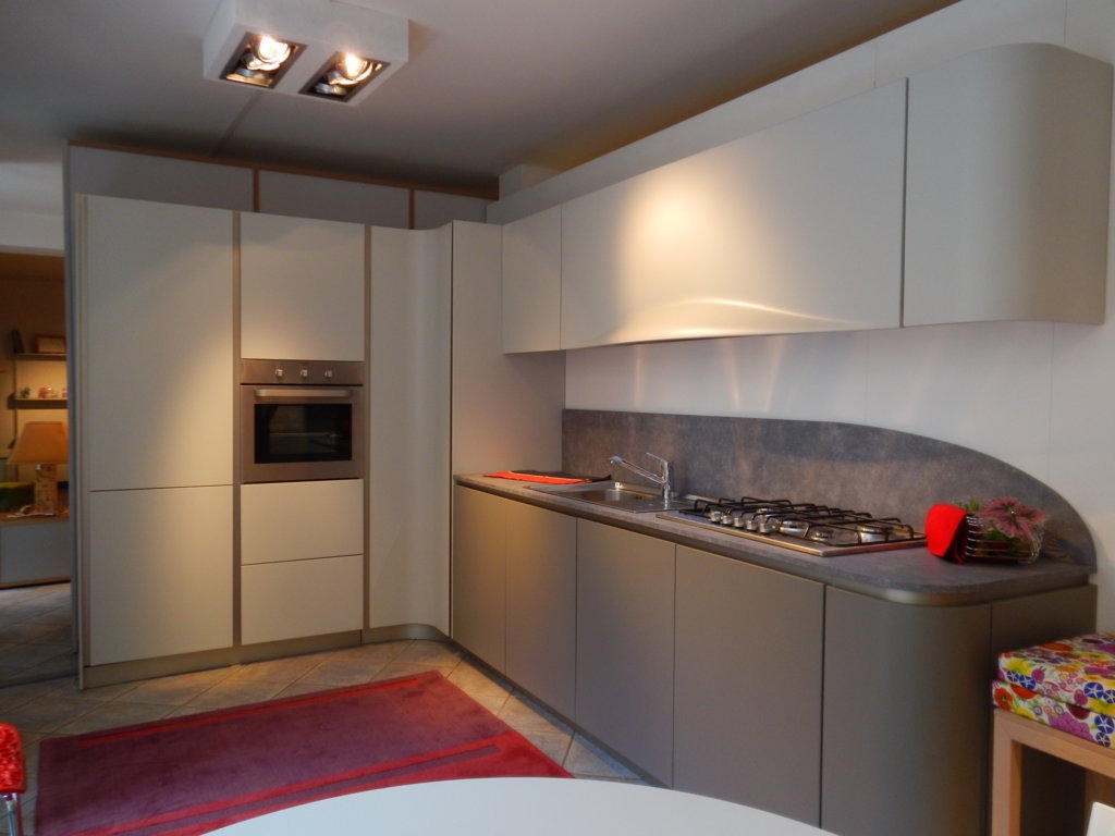 Cucine grigio perla : rivestimento cucina grigio perla. pareti ...