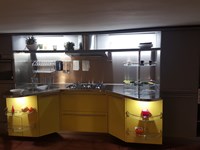 Cucina in offerta Snaidero Skyline 2.0 completa di elettrodomestici scontata del 45%. Siamo rivenditori Snaidero in provincia di Biella vicino a Tor