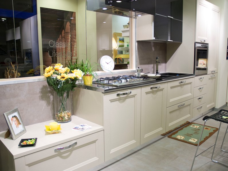 Stosa Cucine Beverly completa di elettrodomestici scontata del 68% Stosa Cucine Beverly completa di elettrodomestici scontata del 68%