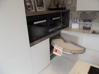 Base angolo attrezzata con cesti estraibili fly