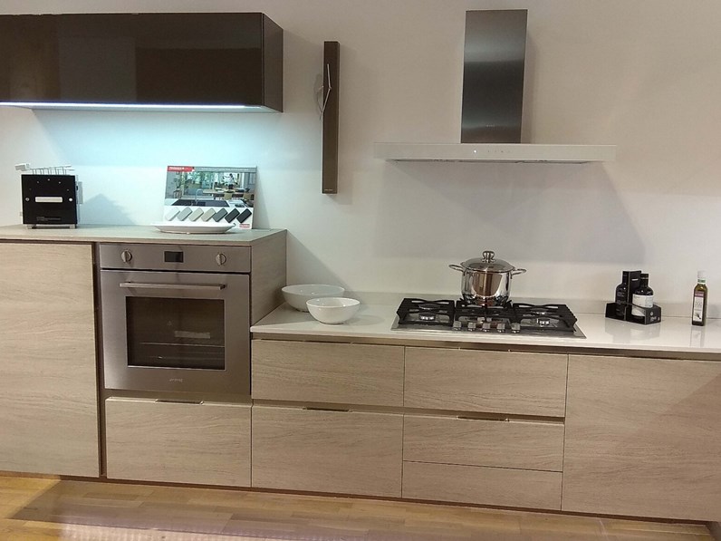 Cucina Veneta Cucine ETHICA DEK angolare con top in quarzo Cucina Veneta Cucine ETHICA DEK angolare con top in quarzo