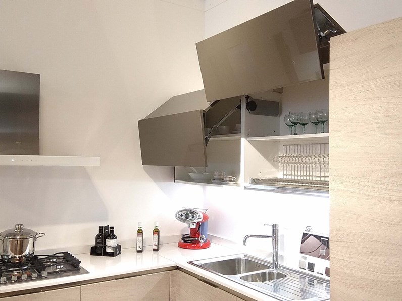 Cucina Veneta Cucine ETHICA DEK angolare con top in quarzo Cucina Veneta Cucine ETHICA DEK angolare con top in quarzo