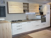 cucina moderna vintage bicolore rovere e white