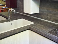 cucina moderna shabby chic vintage con penisola essenza