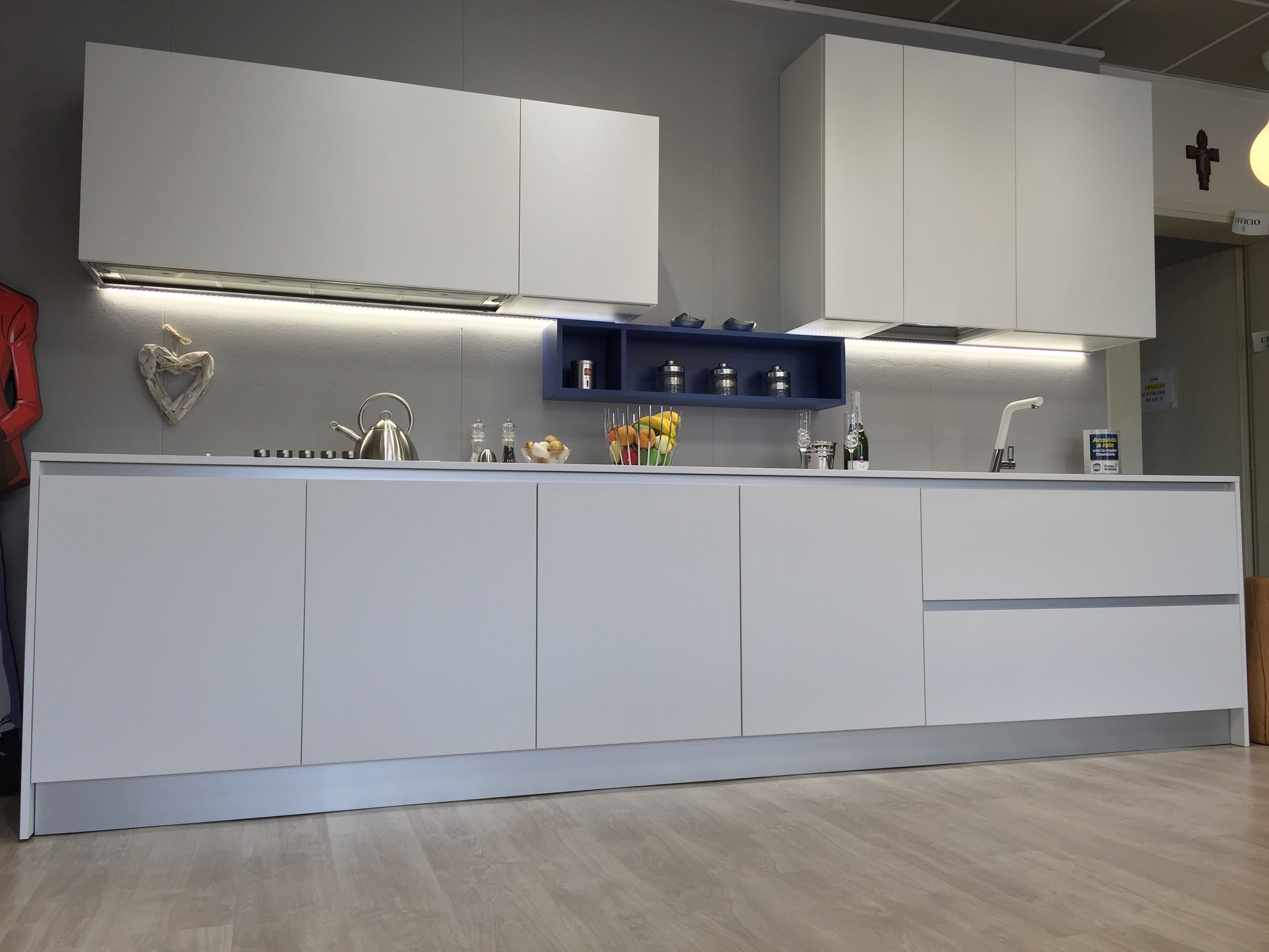 Illuminazione sottopensile cucina : luci sottopensile cucina led ...