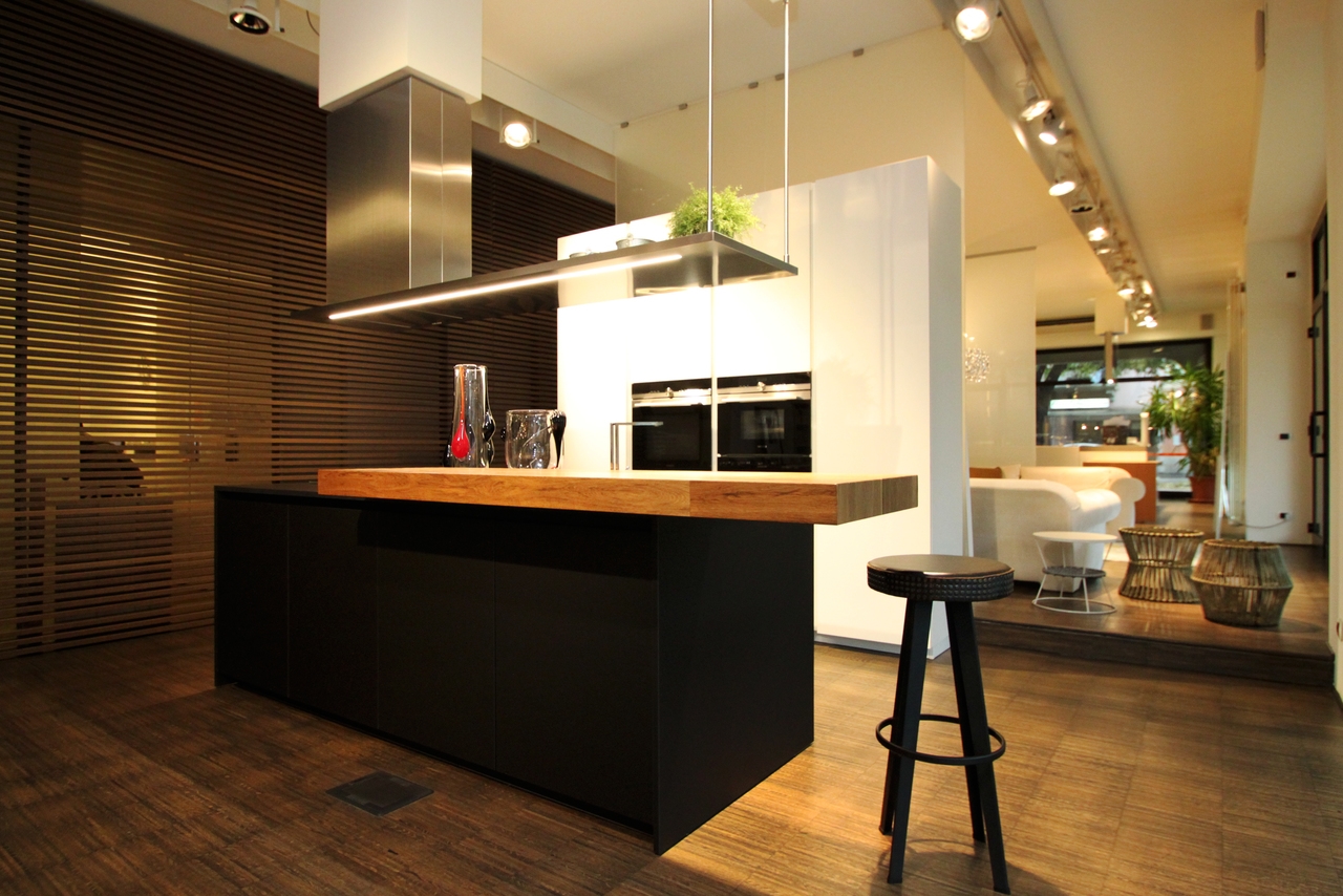 Catalogo Cucine Ernestomeda. Good Laccato Opaco E Lucido Lacquered ... Catalogo Cucine Ernestomeda. Good Laccato Opaco E Lucido Lacquered ...