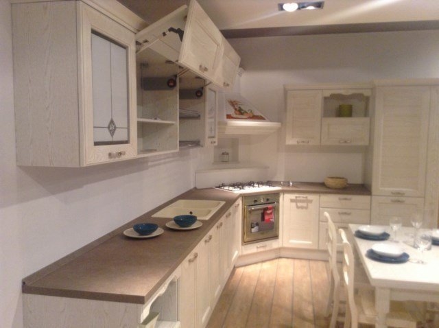 LUBE CUCINE MOD. CLAUDIA - Cucine a prezzi scontati LUBE CUCINE MOD. CLAUDIA - Cucine a prezzi scontati