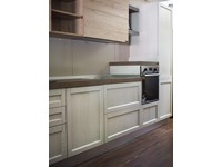 Cucine Cucina Cucina moderna con penisola da cm 180 mobile essenza rovere in offerta nuovimondi outlet scontato del -49 %