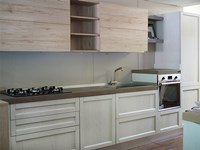 Cucine Cucina Cucina moderna con penisola da cm 180 mobile essenza rovere in offerta nuovimondi outlet scontato del -49 %