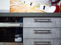 Nuovi Mondi Cucine Cucina Cucina moderna legno e bambu grey modello con penisola design in offerta