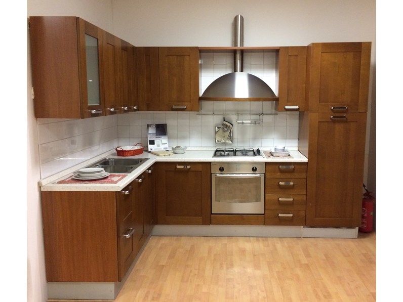 OFFERTA cucina ad angolo GAIA di CUCINE STORE (290X190CM) OFFERTA cucina ad angolo GAIA di CUCINE STORE (290X190CM)
