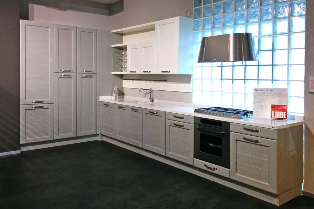 Offerta cucina lube claudia impiallacciato argilla decapè cucine ...