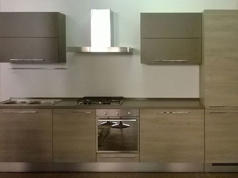 Cucina Lube Noemi laminato olmo perla e opaco caffè Cucina Lube Noemi laminato olmo perla e opaco caffè