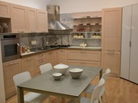 Offerta cucina Donna in larice naturale