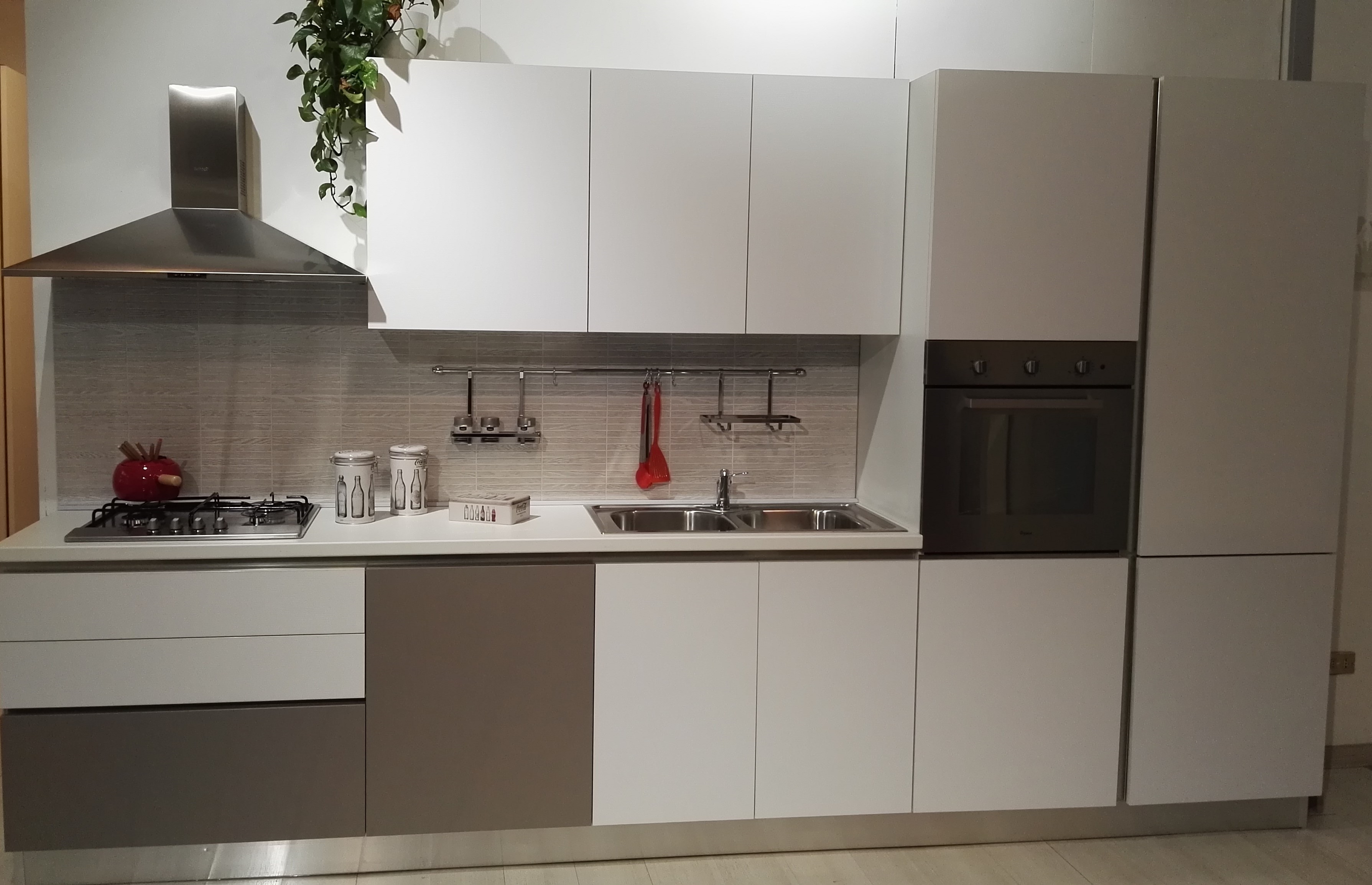 Scopri Di Pi Cucina In Pronta Consegna Rcpp321 Record Cucine Nuova A Prezzo Scontato Cucine Componibili Cucine Componibili Pronta Consegna Cucina Pin Cucina Moderna In Tutti I Colori Pronta Consegna On Cucina