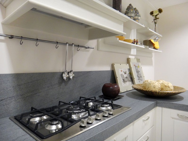 Cucina Lube Cucine Agnese Classica Legno bianca Cucina Lube Cucine Agnese Classica Legno bianca