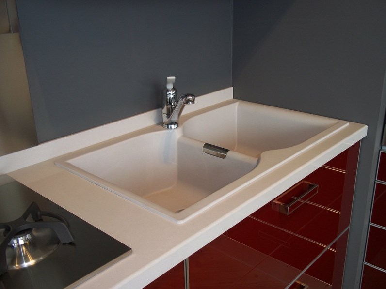 Scavolini Crystal Vetro Rosso 4192 Scavolini Crystal Vetro Rosso 4192