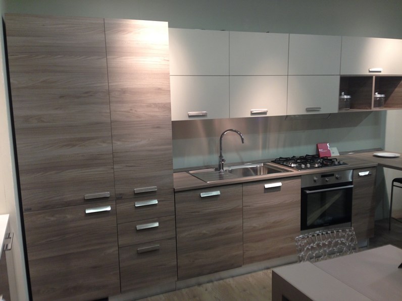 Scavolini modello Mood cucina scontata del 50% Scavolini modello Mood cucina scontata del 50%