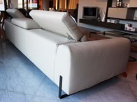Sof Up divano James con chaise lounge in promozione