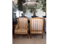 Coppia di Poltroncine serie 800' Francese - Antiquariato Originale realizzate in legno e rivestimento in tessuto.