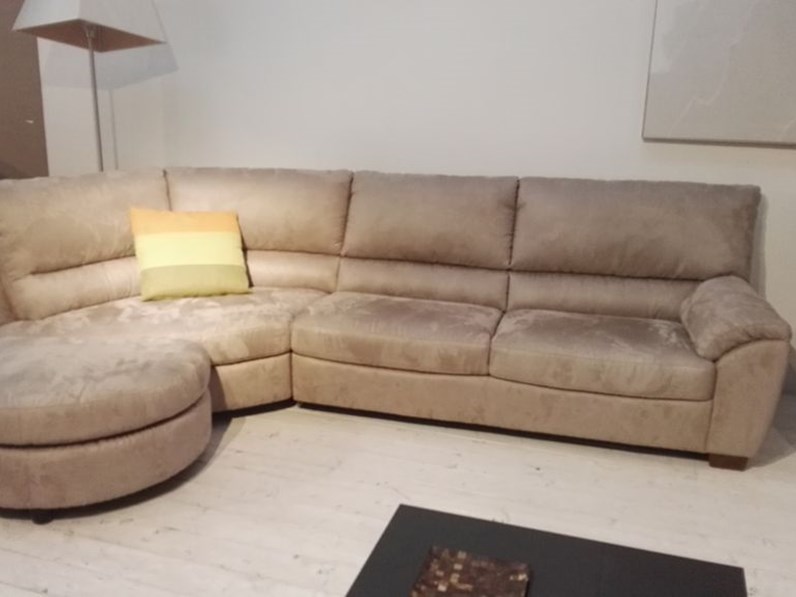 Divani & Divani by Natuzzi Divano Klaus scontato del -31 % Divani & Divani by Natuzzi Divano Klaus scontato del -31 %
