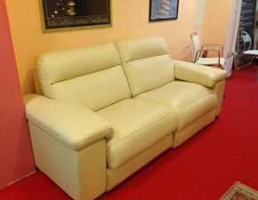 OUTLET Divani PREZZI - Sconti del -50% / -60% / -70% OUTLET Divani PREZZI - Sconti del -50% / -60% / -70%